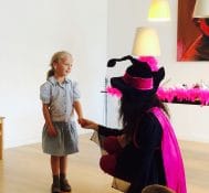 Magicienne Yogane à Barcelone - anniversaire magie pour les enfants