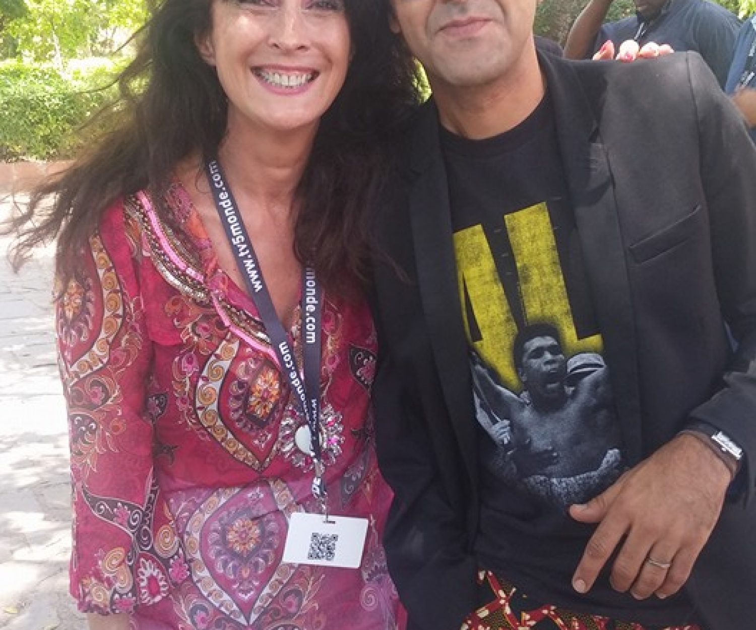 Yogane magicienne au Marrakech du Rire 2016 avec Djamel DEBBOUZE